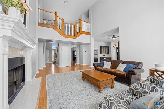 375 Branch Creek Trail, Liberty Hill, TX 78642