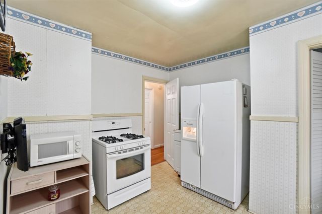 4515 Camberwell Road, Cincinnati, OH 45209