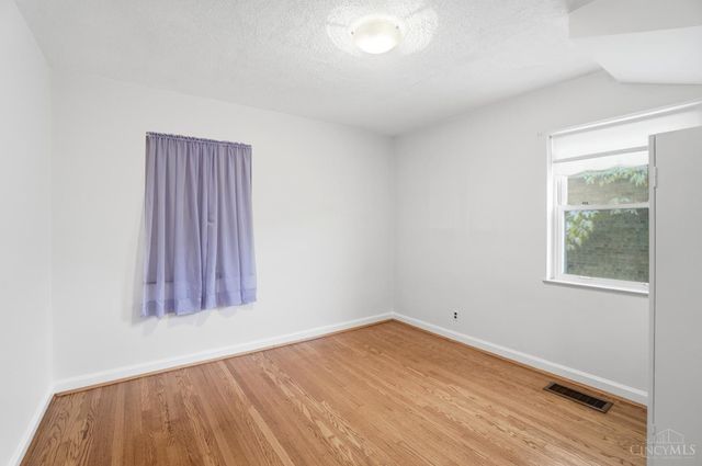 4515 Camberwell Road, Cincinnati, OH 45209