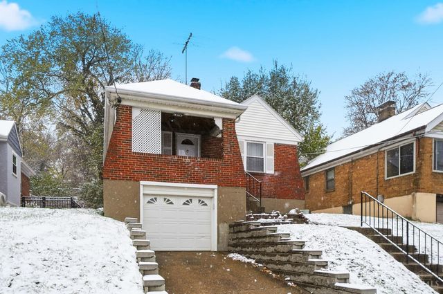 4515 Camberwell Road, Cincinnati, OH 45209