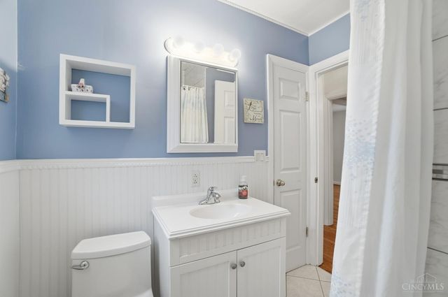 4515 Camberwell Road, Cincinnati, OH 45209