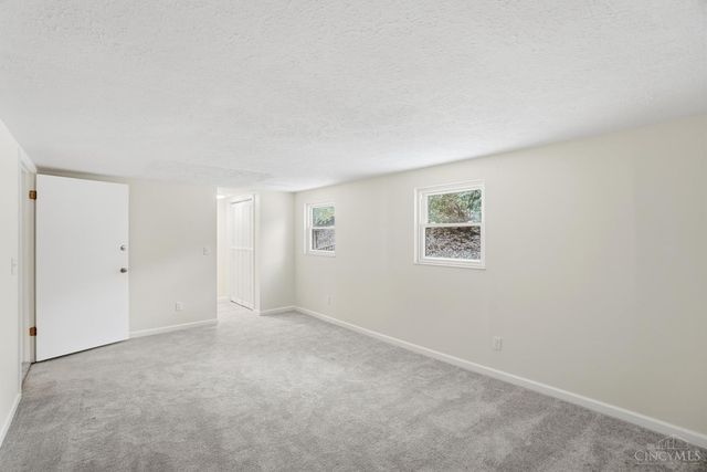 4515 Camberwell Road, Cincinnati, OH 45209