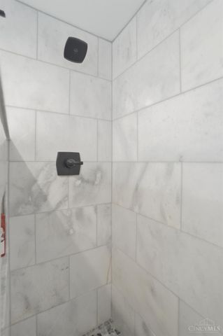 4515 Camberwell Road, Cincinnati, OH 45209