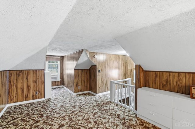 4515 Camberwell Road, Cincinnati, OH 45209