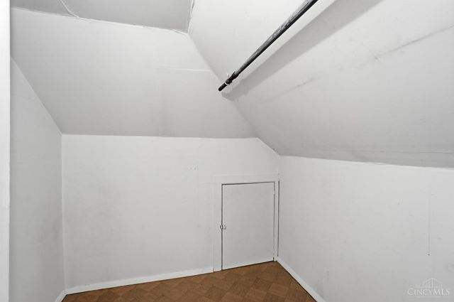 4515 Camberwell Road, Cincinnati, OH 45209