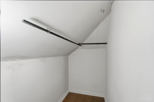 4515 Camberwell Road, Cincinnati, OH 45209