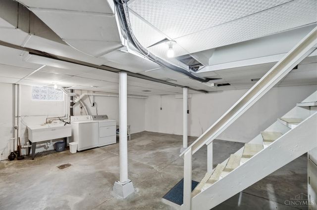 4515 Camberwell Road, Cincinnati, OH 45209