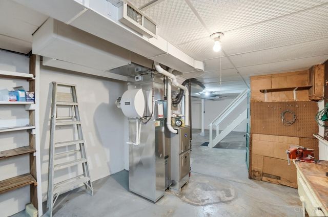 4515 Camberwell Road, Cincinnati, OH 45209