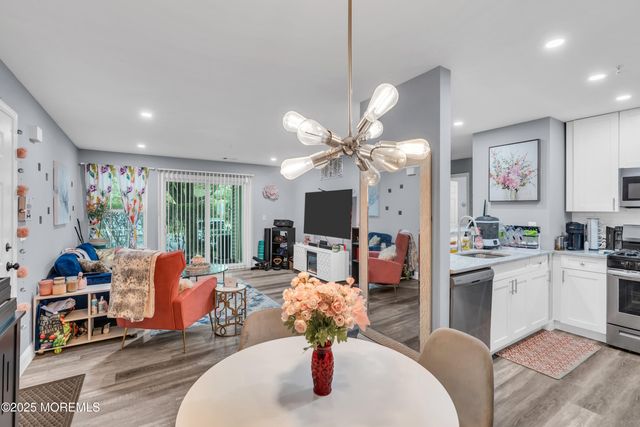 1 Thoroughbred Fare, Tinton Falls, NJ 07753