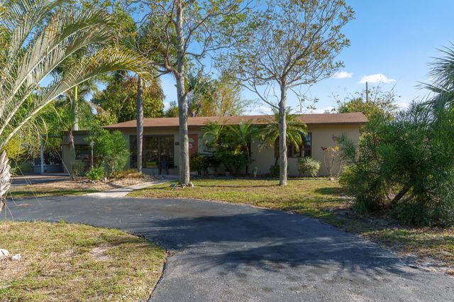 1400 NE 24th Street, Pompano Beach, FL 33064