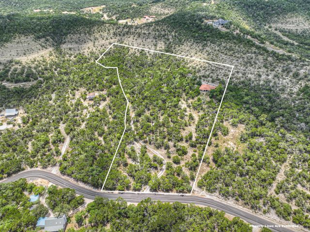 447 MADRONA DR DR, New Braunfels, TX 78132