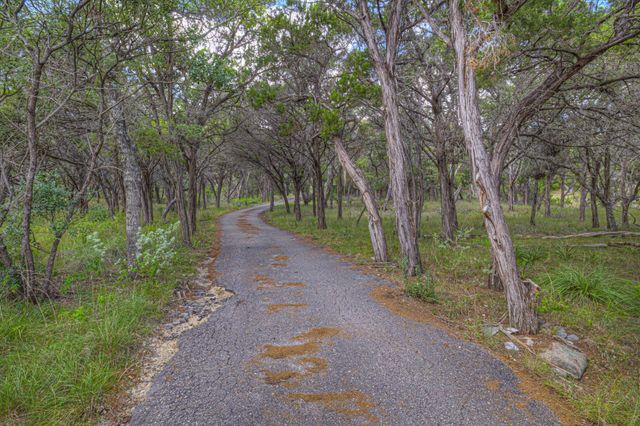 447 MADRONA DR DR, New Braunfels, TX 78132