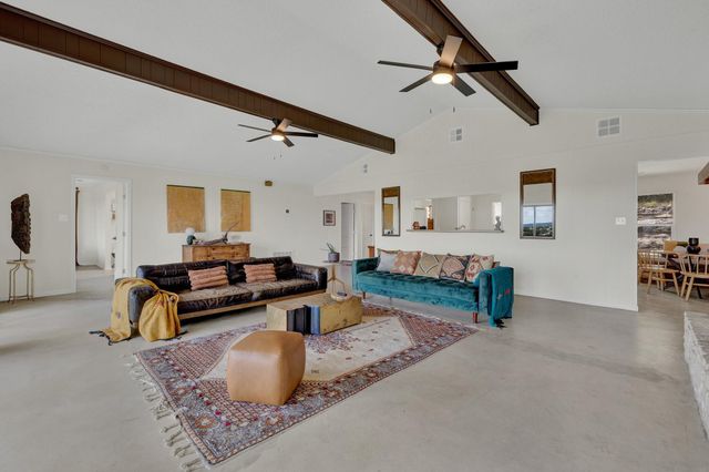 447 MADRONA DR DR, New Braunfels, TX 78132