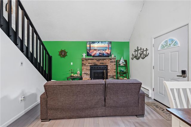 9302 Fairmount Way, Coolbaugh Twp, PA 18466