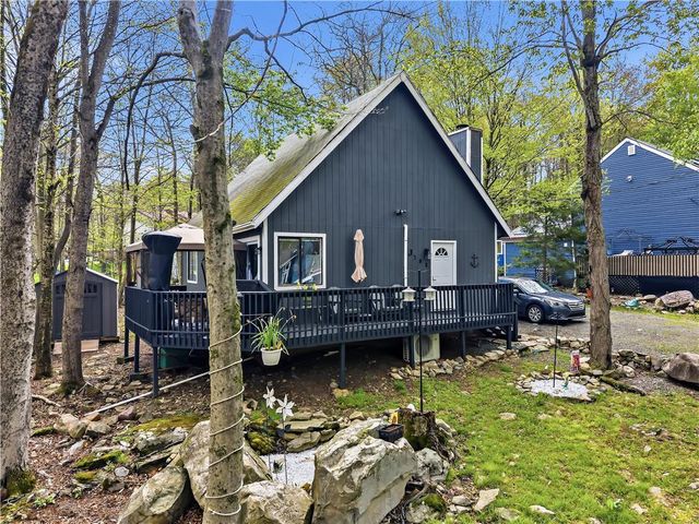 9302 Fairmount Way, Coolbaugh Twp, PA 18466