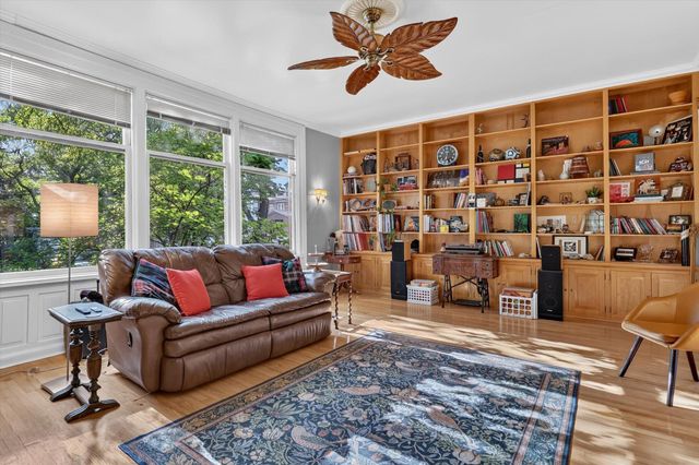 22 Prospect Avenue Se, City Of Grand Rapids, MI 49503