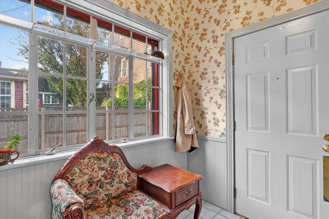 22 Prospect Avenue Se, City Of Grand Rapids, MI 49503