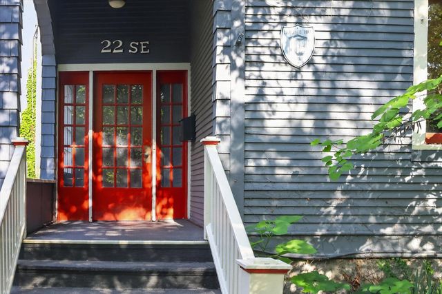 22 Prospect Avenue Se, City Of Grand Rapids, MI 49503