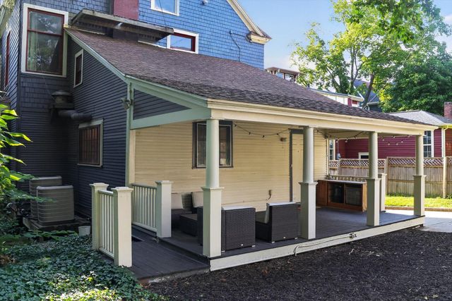 22 Prospect Avenue Se, City Of Grand Rapids, MI 49503