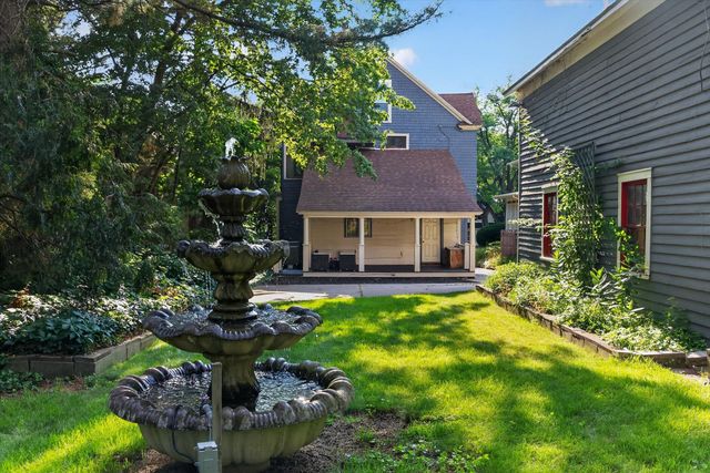 22 Prospect Avenue Se, City Of Grand Rapids, MI 49503