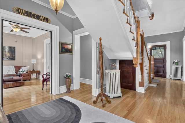 22 Prospect Avenue Se, City Of Grand Rapids, MI 49503