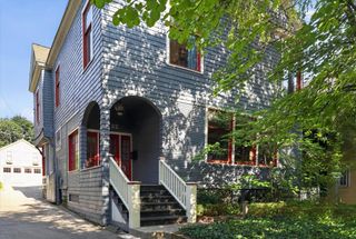 22 Prospect Avenue Se, City Of Grand Rapids, MI 49503