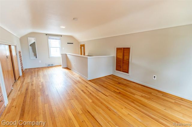 1917 E Hudson Avenue, Royal Oak, MI 48067
