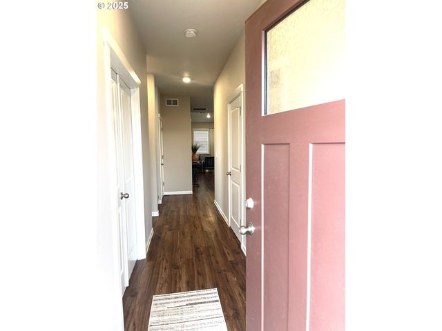 16610 PINE CREEK Dr, La Pine, OR 97739