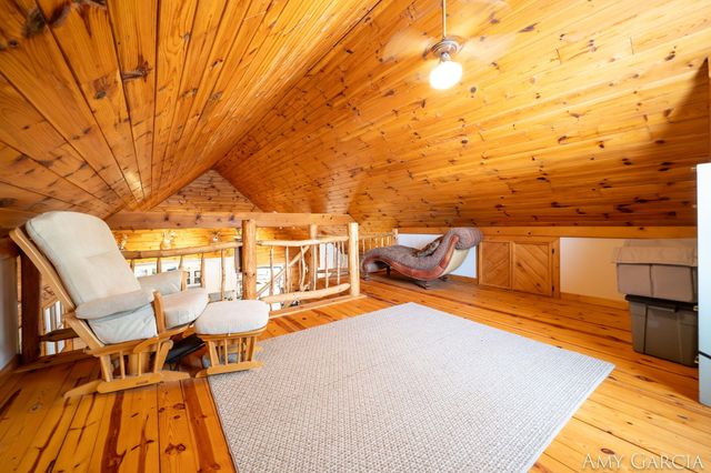 7991 N Rose Road, Hope Twp, MI 49046