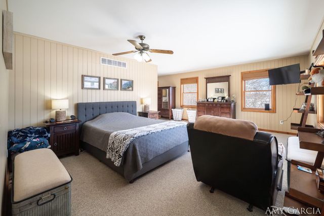 7991 N Rose Road, Hope Twp, MI 49046