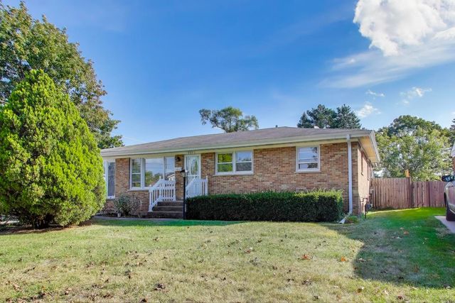 901 S Can Dota Avenue, Mount Prospect, IL 60056