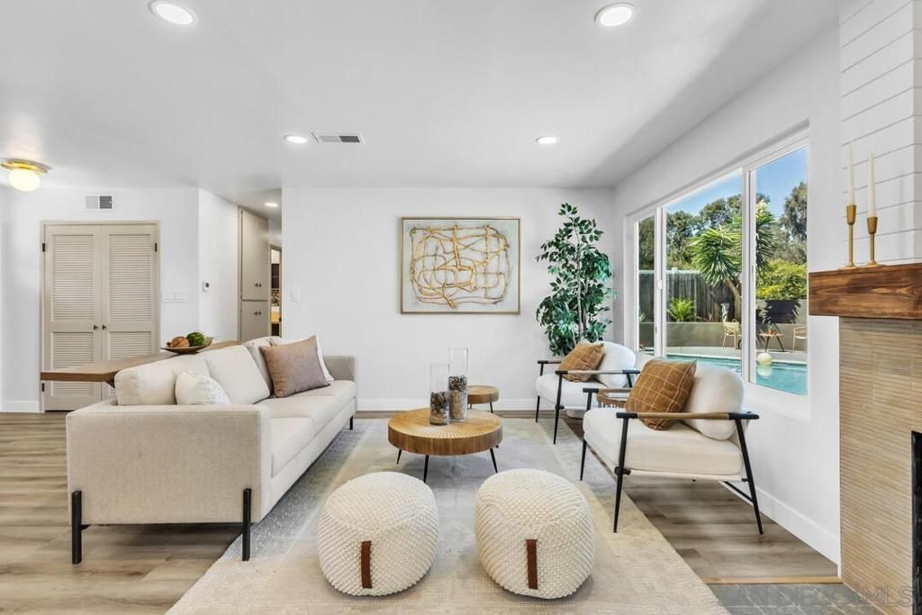 8782 Mulvaney Dr, San Diego, CA 92119 — photo 3