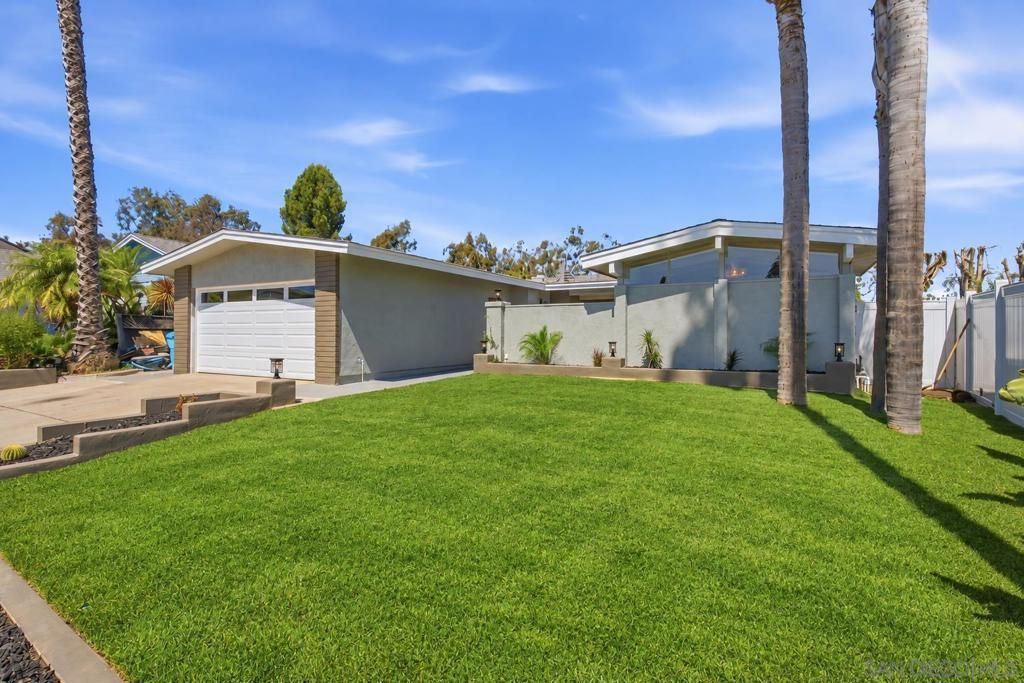 8782 Mulvaney Dr, San Diego, CA 92119 — photo 4