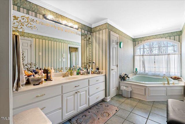 84 River Bend Road, Milton, NC 27305