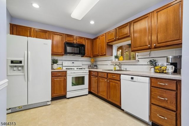 153 MERRY LN., Hillsborough Twp., NJ 08844