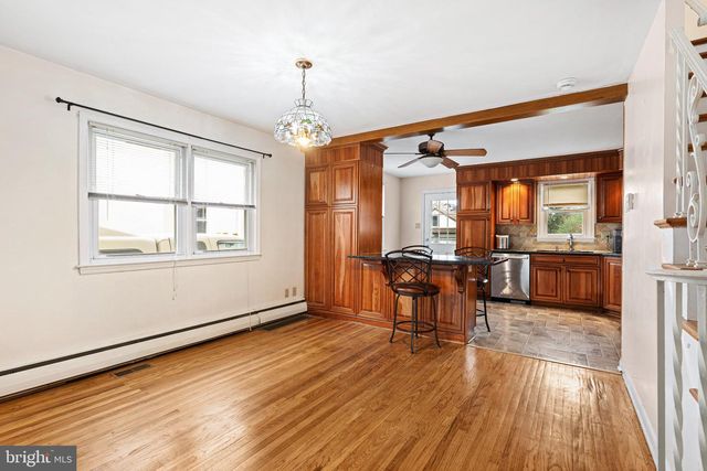 2609 CHESTNUT AVE, Ardmore, PA 19003