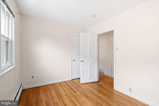 2609 CHESTNUT AVE, Ardmore, PA 19003
