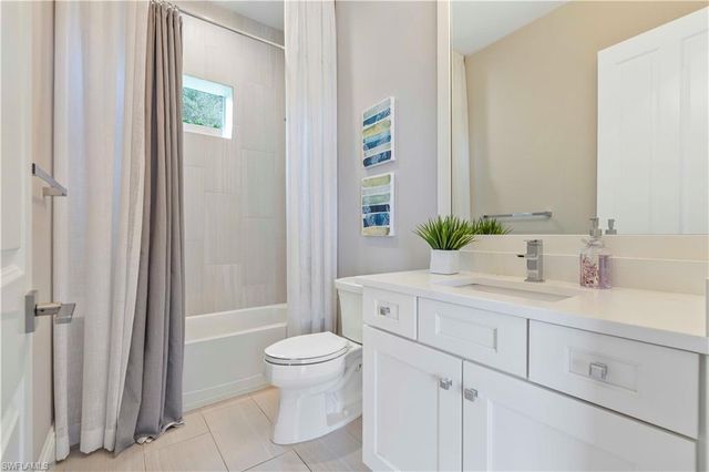 17101 Bullhorn CIR, Punta Gorda, FL 33982