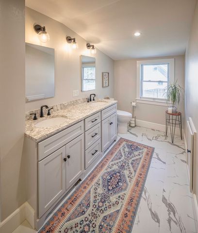 17 Beaumont Drive, Dover, NH 03820