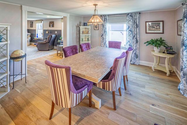 17 Beaumont Drive, Dover, NH 03820