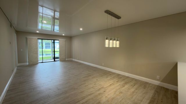 901 Sabal Ridge Circle C, Palm Beach Gardens, FL 33418