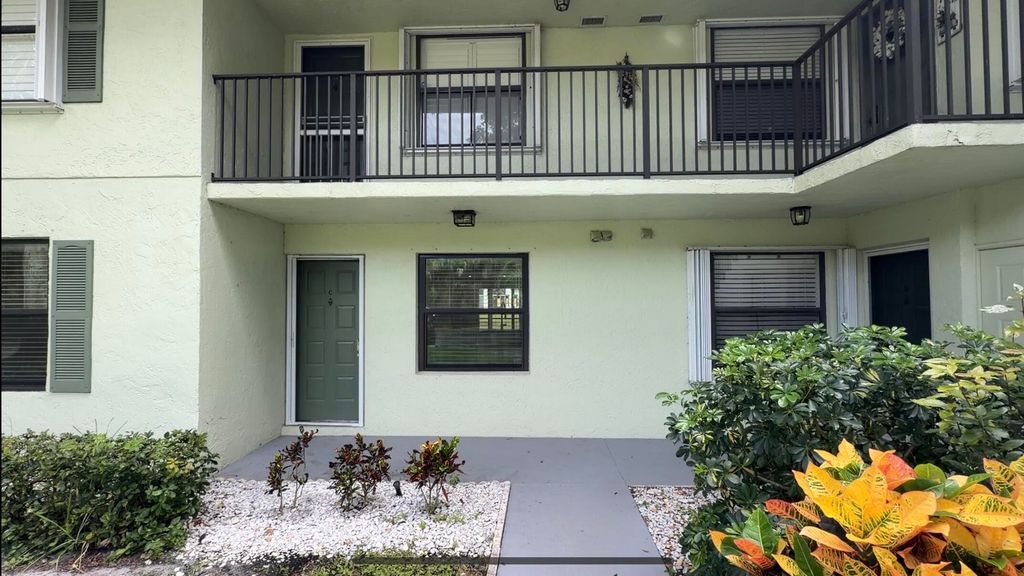 901 Sabal Ridge Circle C, Palm Beach Gardens, FL 33418