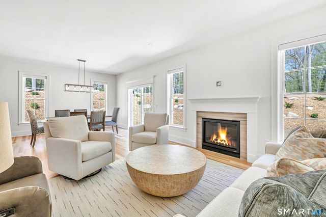 1 Woods View Lane, Shelton, CT 06484