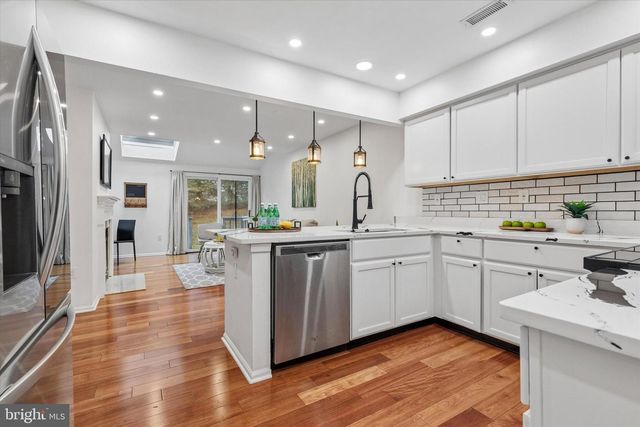 166 FILLY DR, North Wales, PA 19454