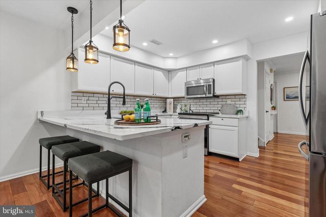 166 FILLY DR, North Wales, PA 19454