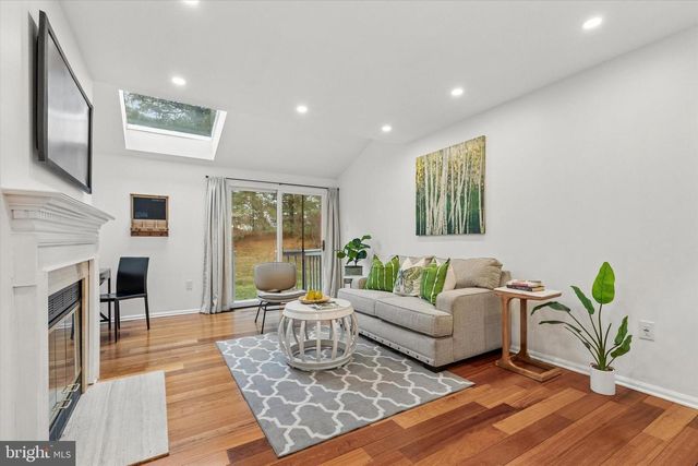 166 FILLY DR, North Wales, PA 19454