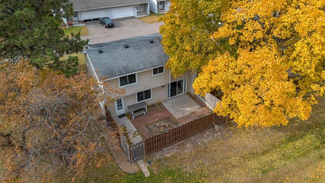 7838 Dunmore Road, Woodbury, MN 55125