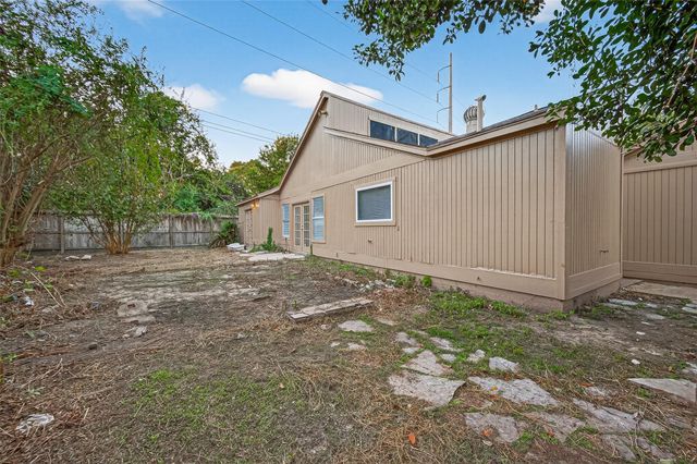 5451 Oakhaven Lane, Houston, TX 77091