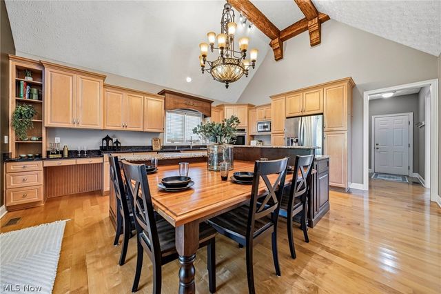 5432 Brook Run Drive, Medina, OH 44256