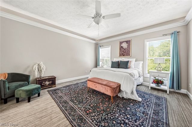 5432 Brook Run Drive, Medina, OH 44256